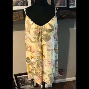 White House Black Market fully Lined dress